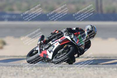 media/Sep-20-2025-Race Pace (Sat) [[d4e1b33f4d]]/Verified/Turn 14 (930am)/